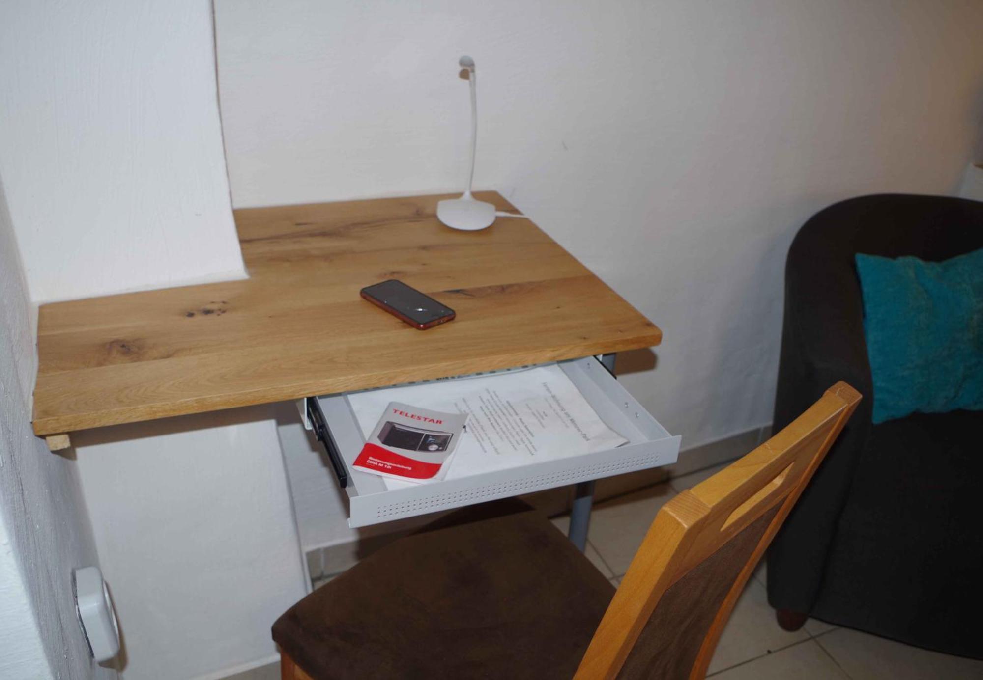 Ferien-Wohnung Am Menzer-Park Neckargemünd Exterior foto